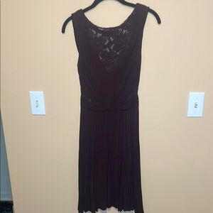 Elegant Black Sleeveless Dress